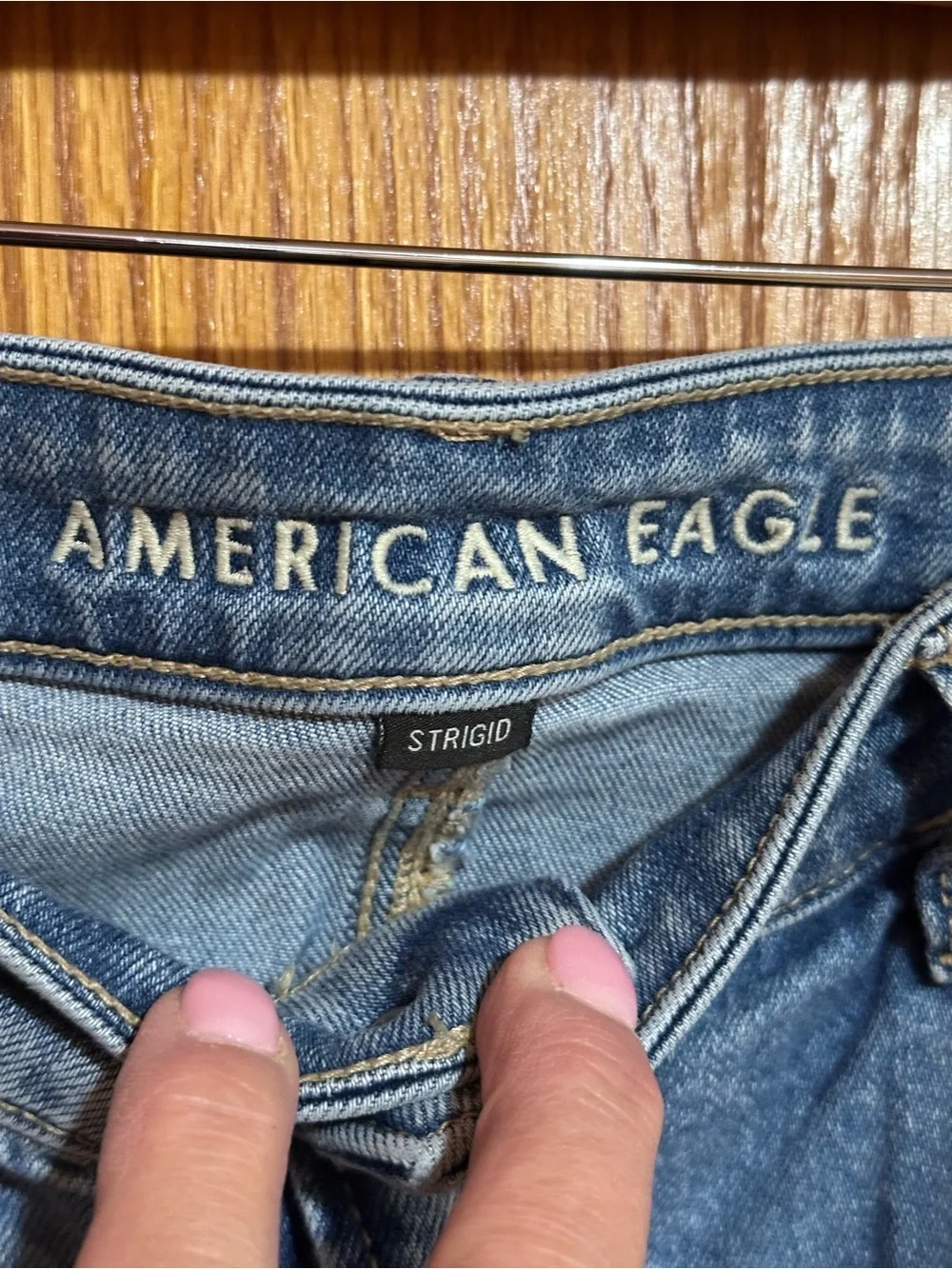 American Eagle Outfitters classic mid